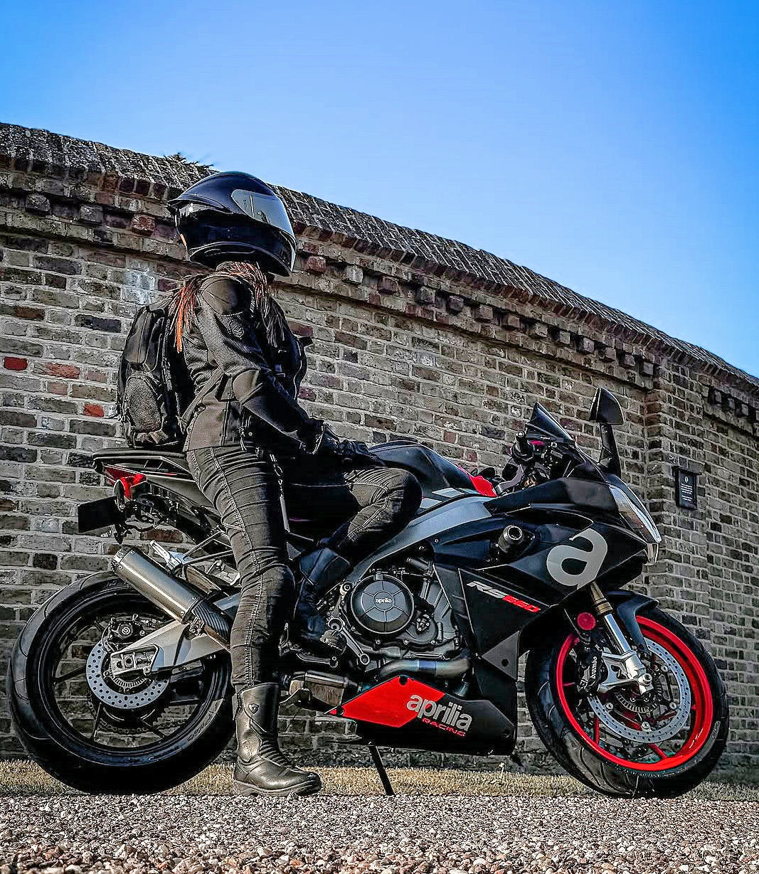 Aprilia RS 660 y Tuono 660 Sistema de escape completo de titanio 2021-2024