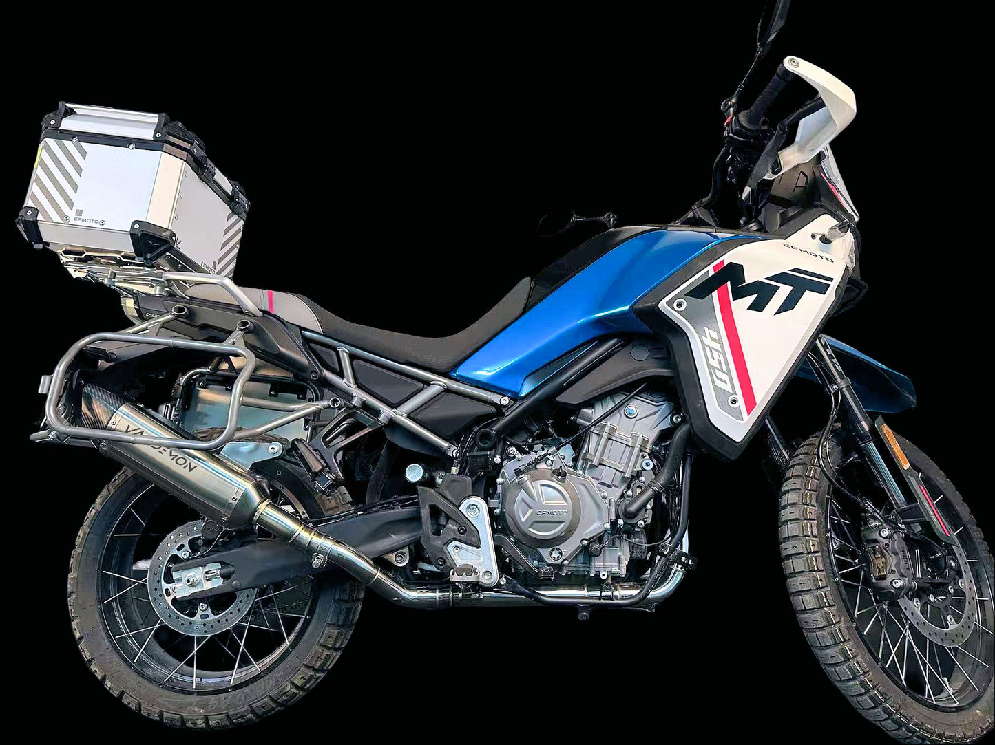 A motorcycle equipped with a luggage rack