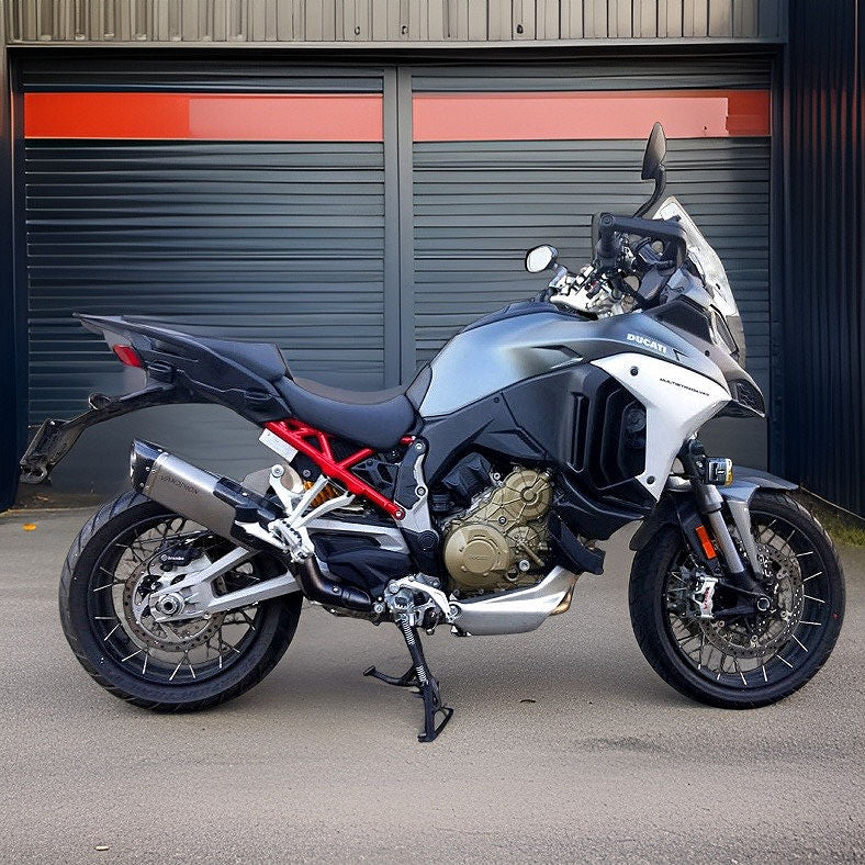 Escape deslizante de titanio bimodal Stealth para Ducati Multistrada V4