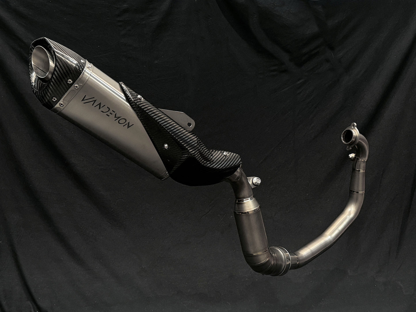 Sistema de escape de titanio para KTM RC 390 y 390 DUKE 2022-2023