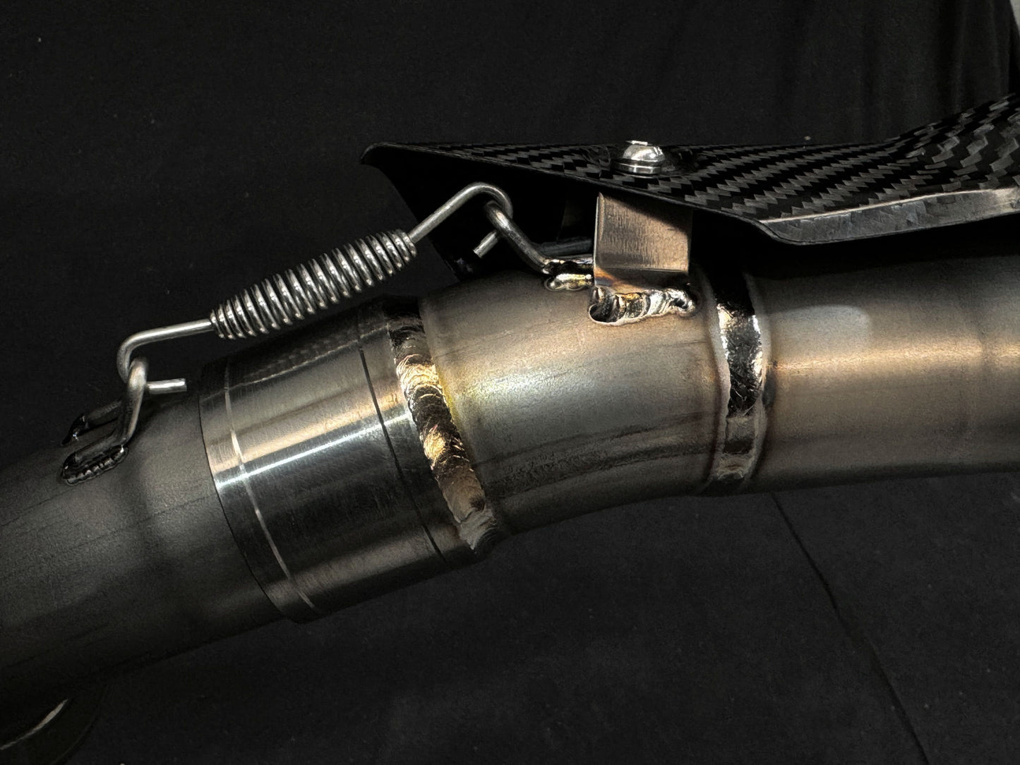 Sistema de escape de titanio para KTM RC 390 y 390 DUKE 2022-2023