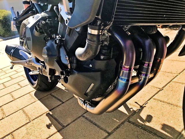 Sistema de escape de titanio para Yamaha GEN1 y 2 MT09 FZ09 XSR900 2014-2020
