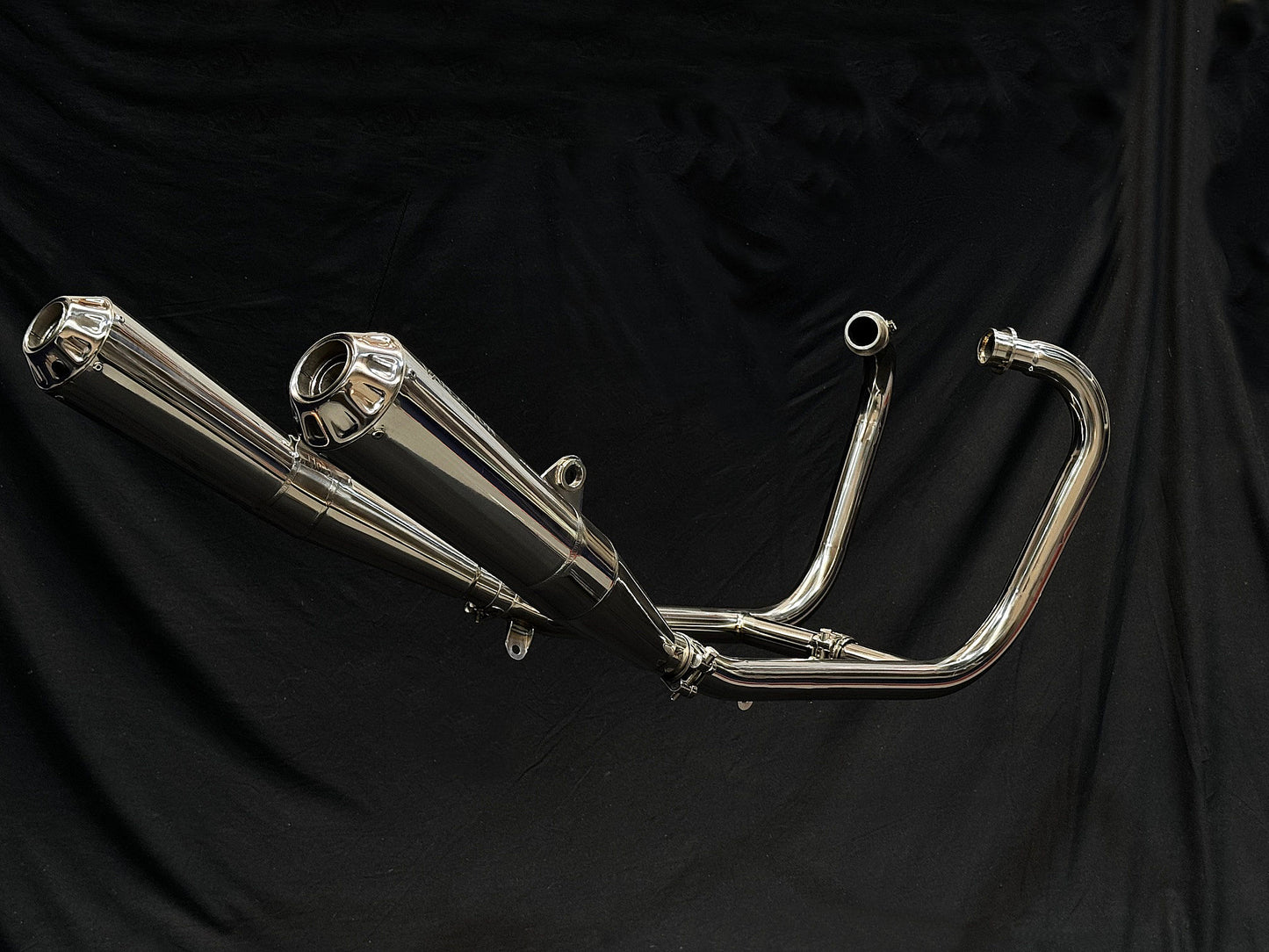 Escape de titanio pulido para Triumph Speed Twin 1200