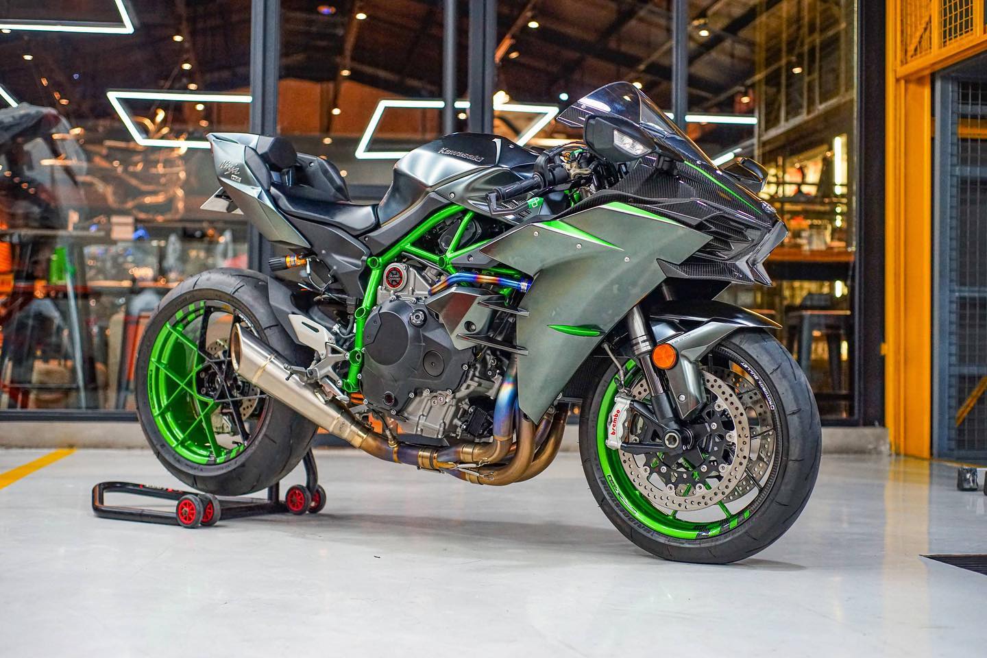 Kawasaki Ninja H2 & H2R Vandemon Brushed Titanium Exhaust System