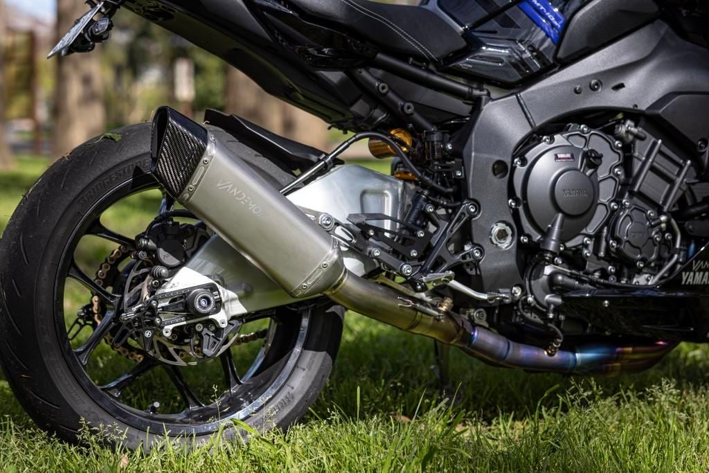 Sistema de escape de titanio Vandemon para Yamaha MT10 FZ10 2016-24