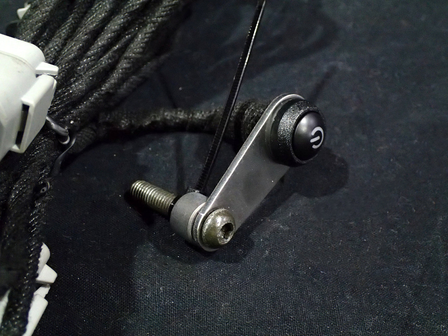 Silenciadores deslizantes Stealth de titanio bimodales para Triumph Rocket 3R y GT 2500