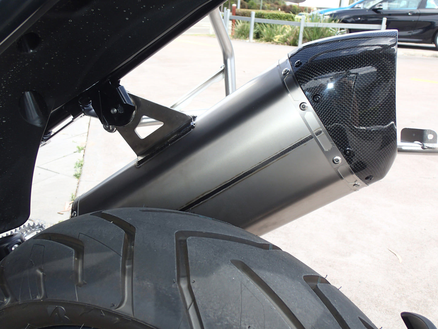 Sistema de escape de titanio y función de válvulas OEM para BMW R1250GS y Adventure