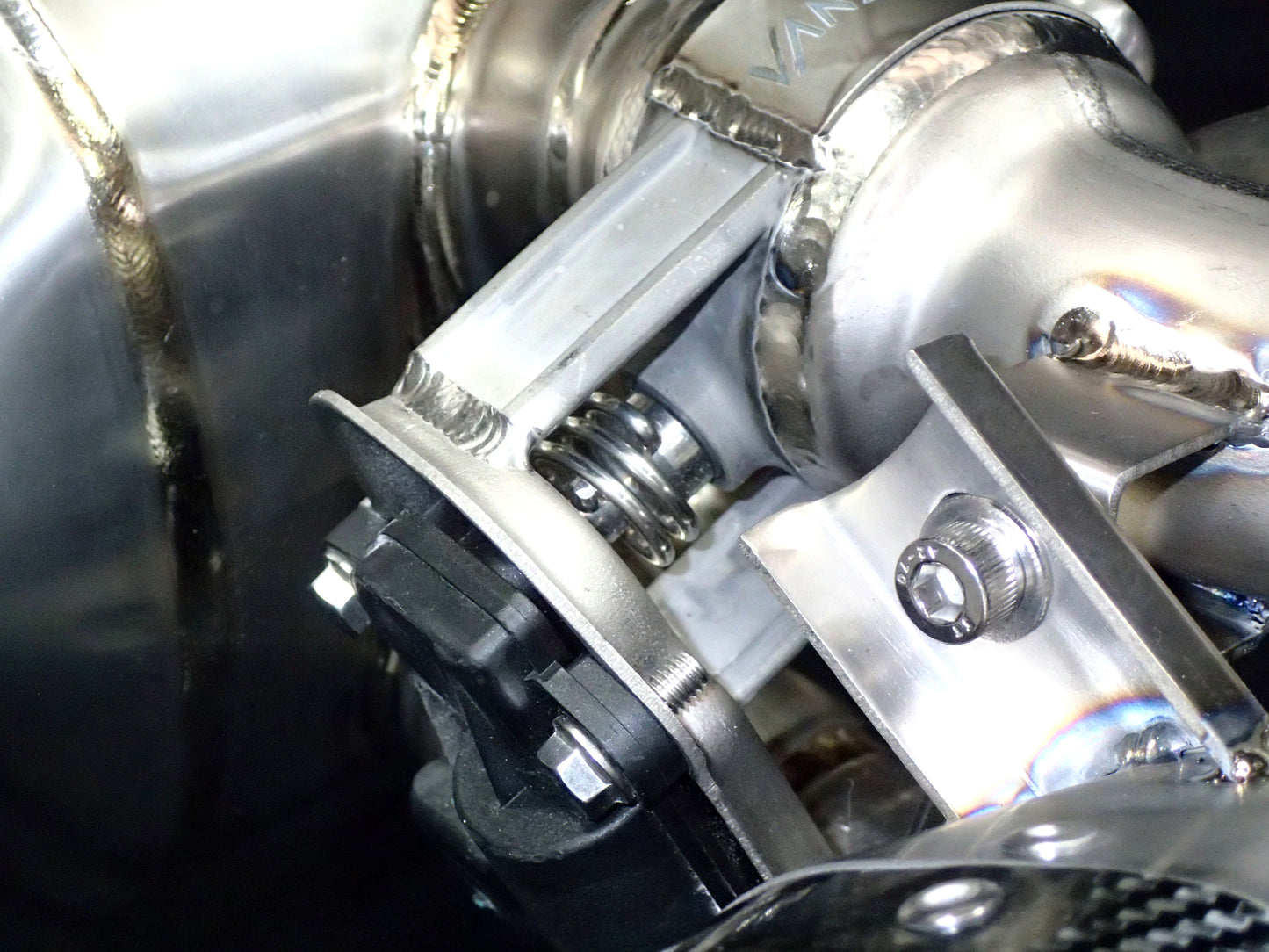 Silenciadores deslizantes Stealth de titanio bimodales para Triumph Rocket 3R y GT 2500