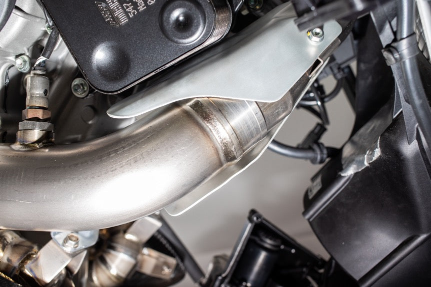 Sistema de escape de montaje bajo de titanio para Ducati V2 Panigale y Streetfighter 2020-24