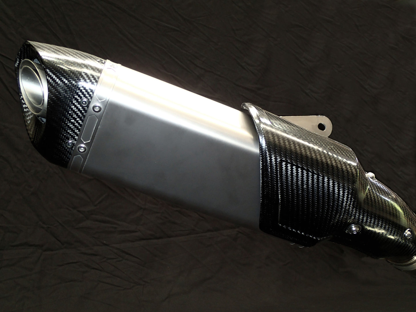 Sistema de escape de titanio Vandemon para Yamaha YZF-R1 y YZF-R1M 2015-24