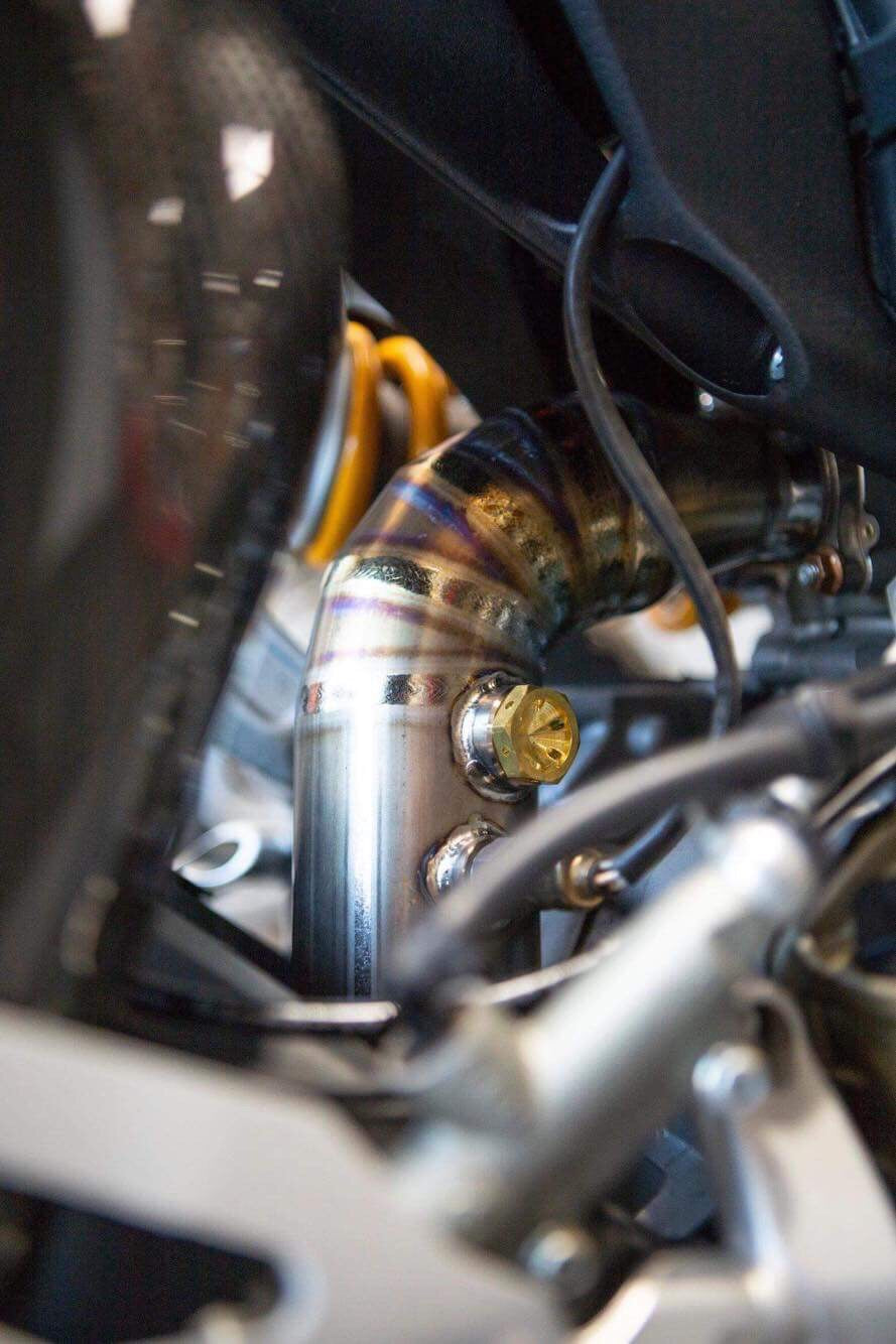 Sistema de escape de montaje alto de titanio para Ducati Panigale 1199S, 1299S, 1299 SP y R