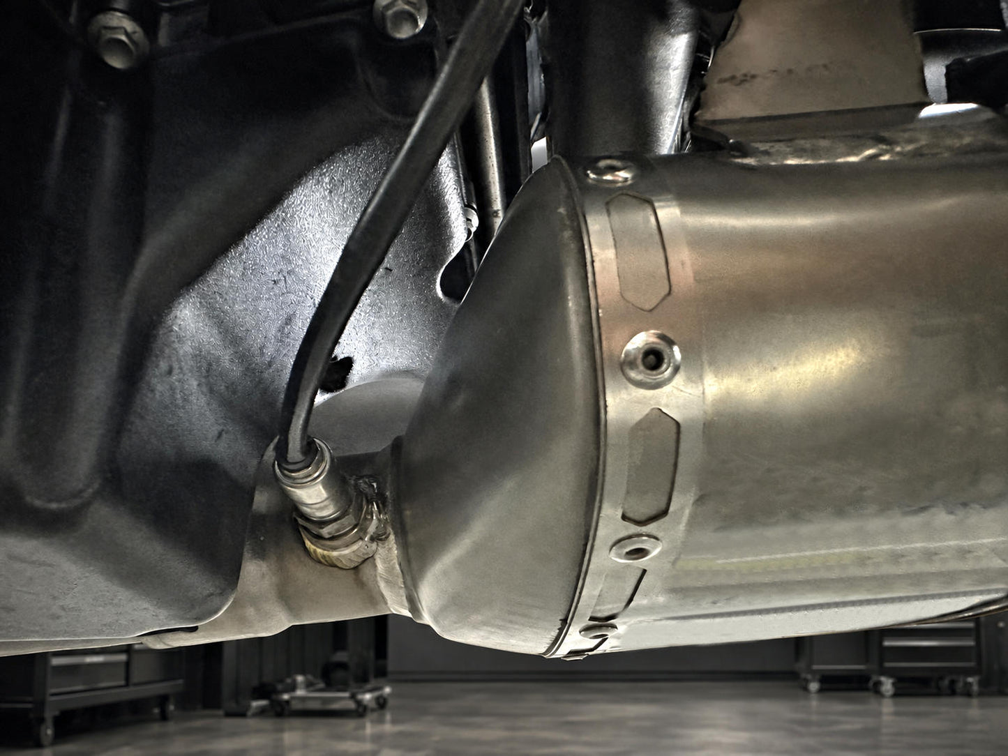 Sistema de escape de titanio para Triumph Trident 660