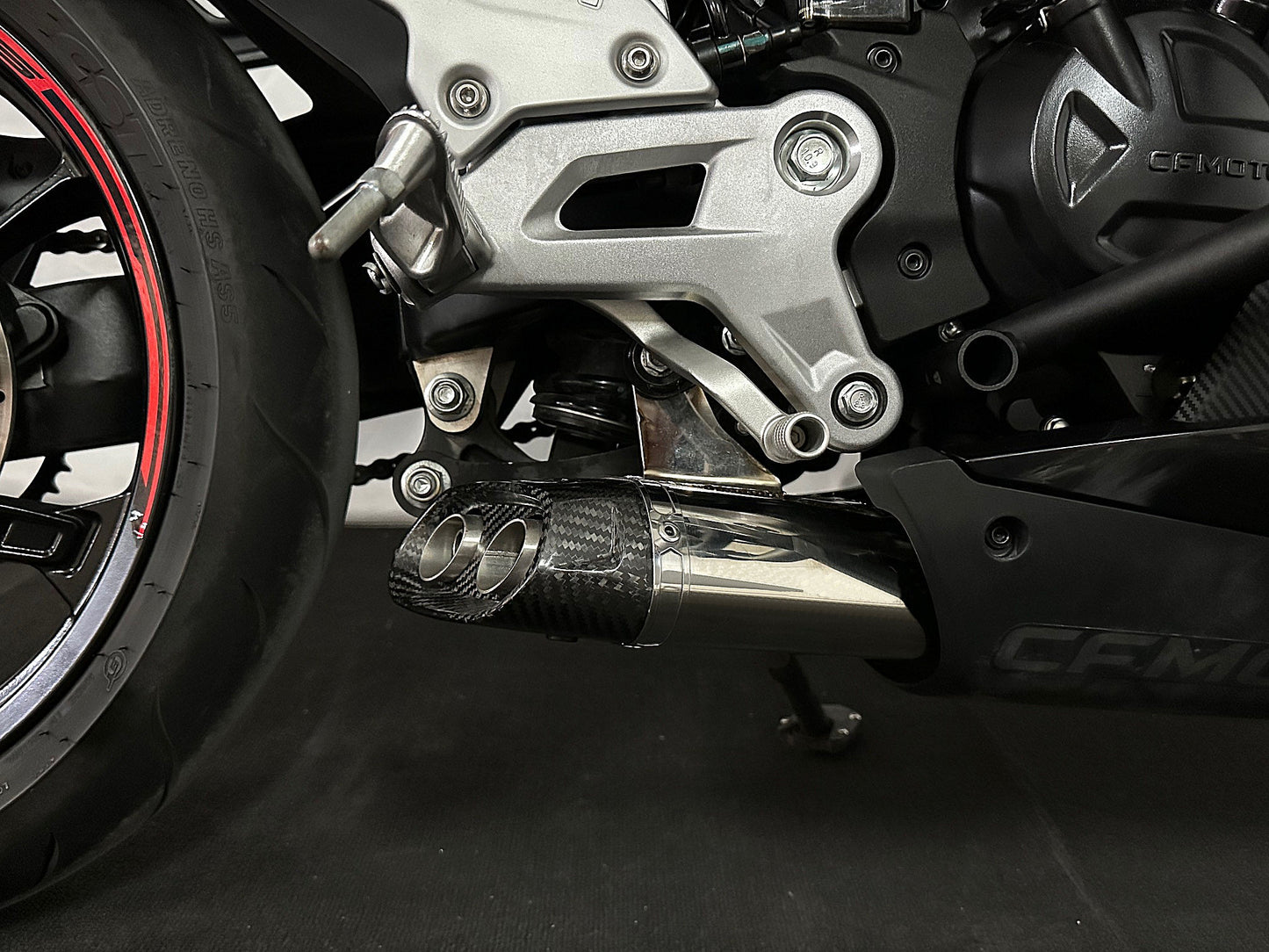 Sistema de escape de acero inoxidable para carreras CFMOTO 450SR y 450SR-S