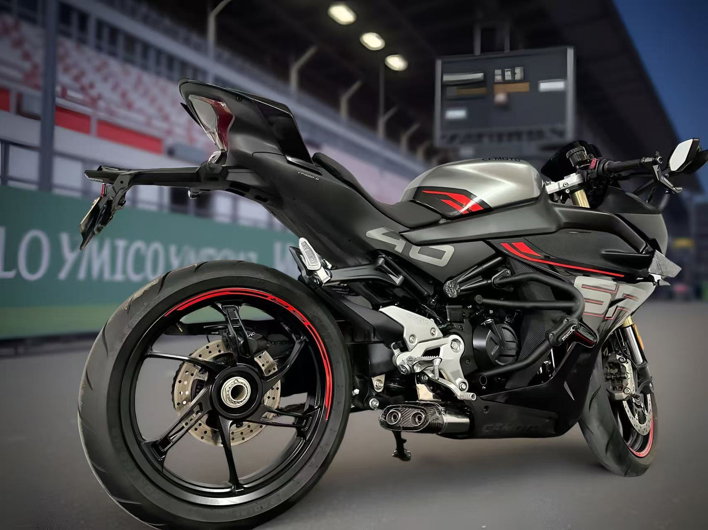 Sistema de escape de acero inoxidable para carreras CFMOTO 450SR y 450SR-S