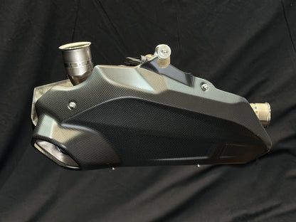 Ducati Panigale V4 / V4R y Streetfighter V4 Bimodal Stealth Slip-On de titanio