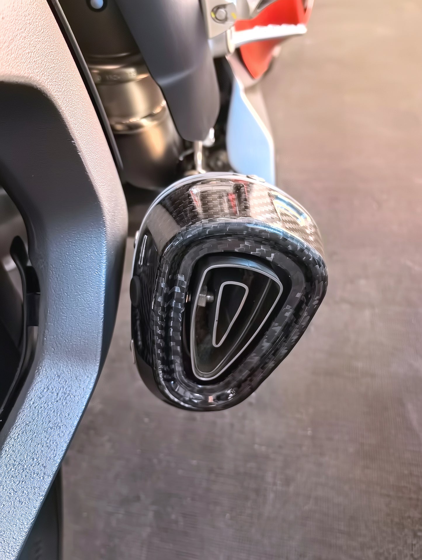 Ducati Panigale V4 V4S Vandemon All Titanium LM Slip-On 2025
