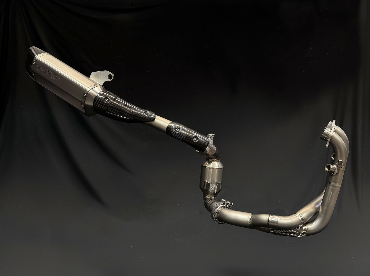 Sistema de escape de titanio CFMOTO 800MT Adventure