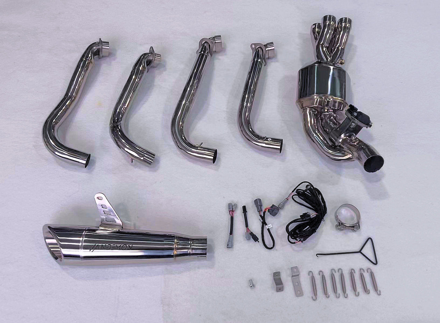 Kawasaki H2 H2R Vandemon Bimodal Stealth Titanium Exhaust System