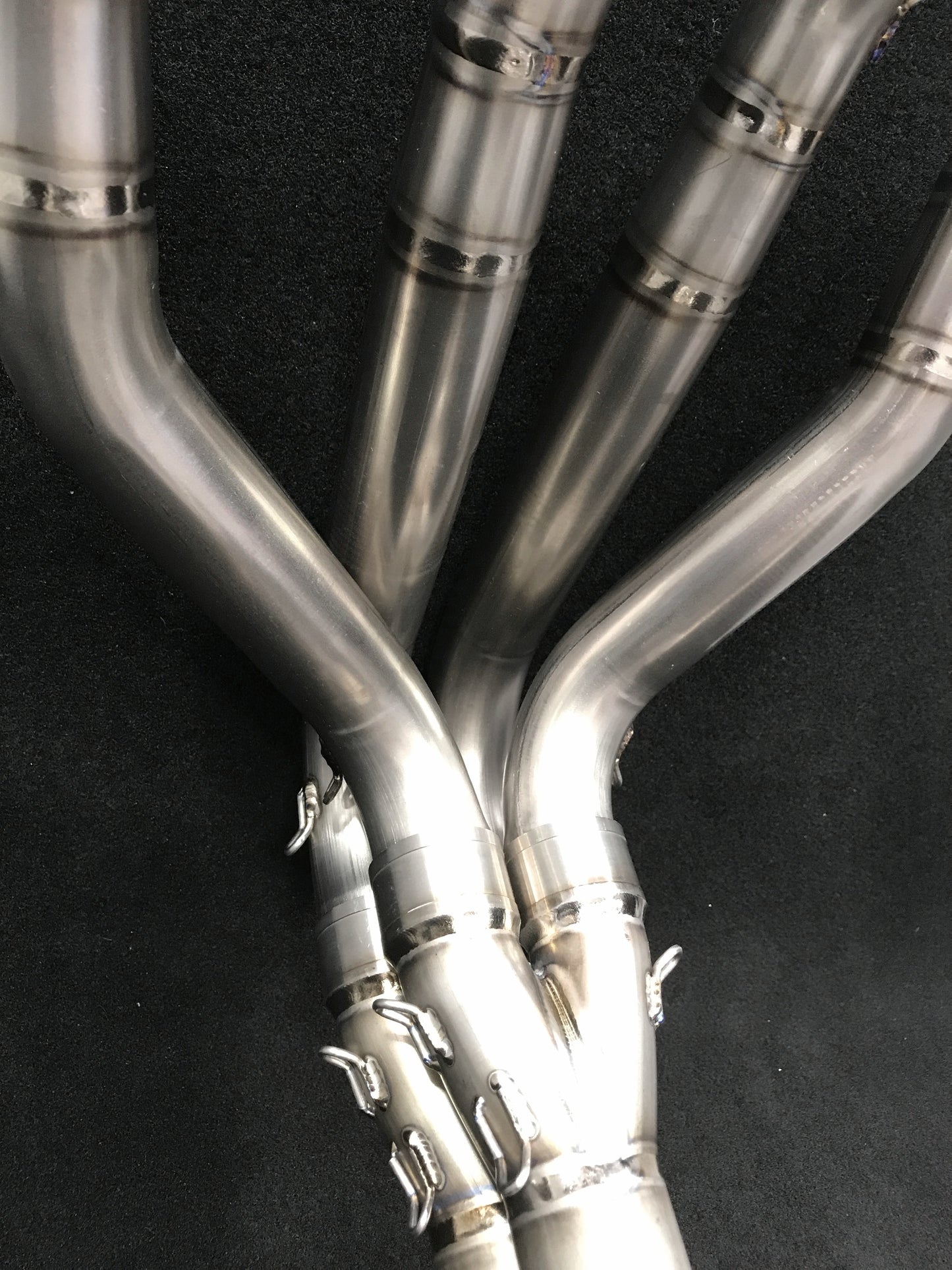 Kawasaki Z1000 Vandemon Dual Titanium Exhaust System with Carbon Fibre Mufflers