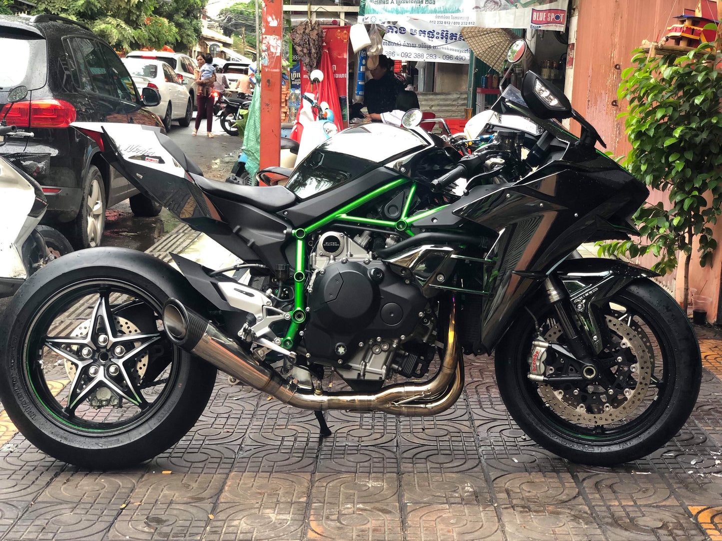 Kawasaki Ninja H2 & H2R Vandemon Brushed Titanium Exhaust & Carbon Tip Muffler