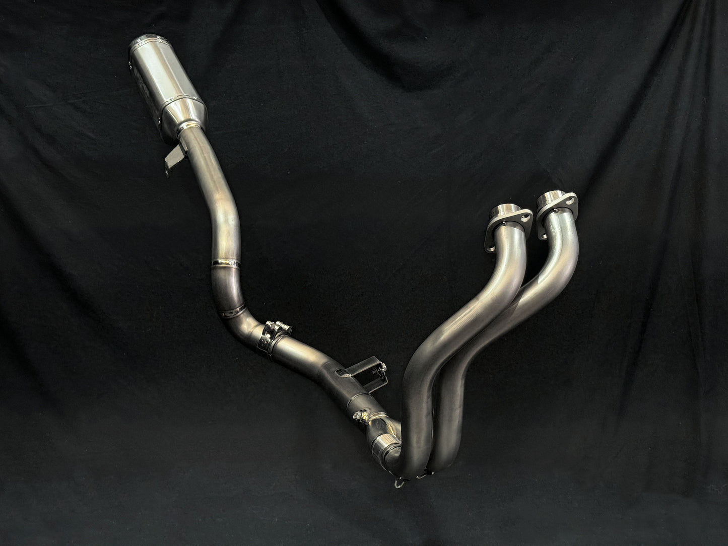 Sistema de escape completo de titanio para Yamaha T7 Tenere 700 Adventure