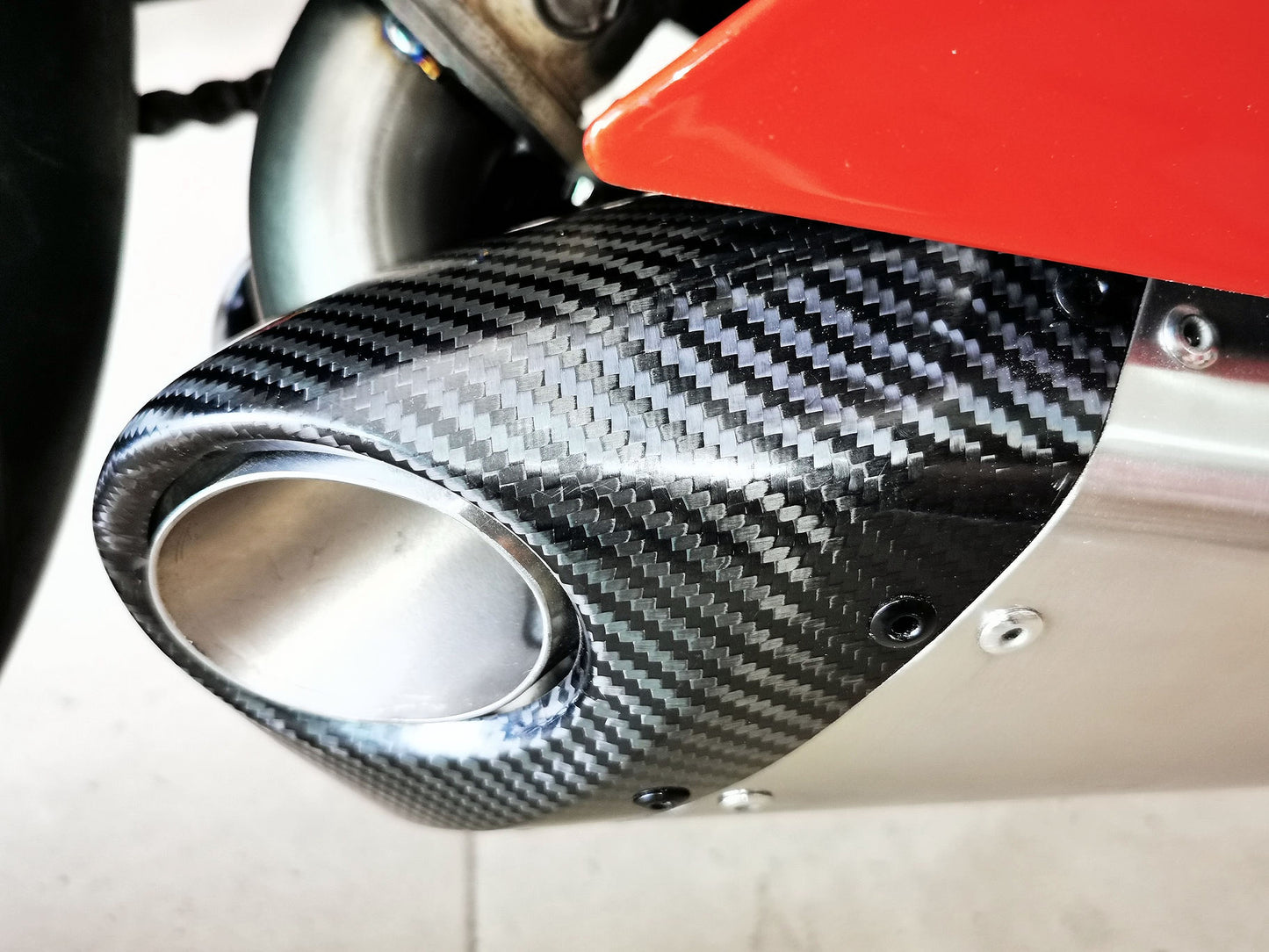 Ducati Panigale 899, 1199, 1199R Titanium Muffler Low Mount Slip-On 2012-15